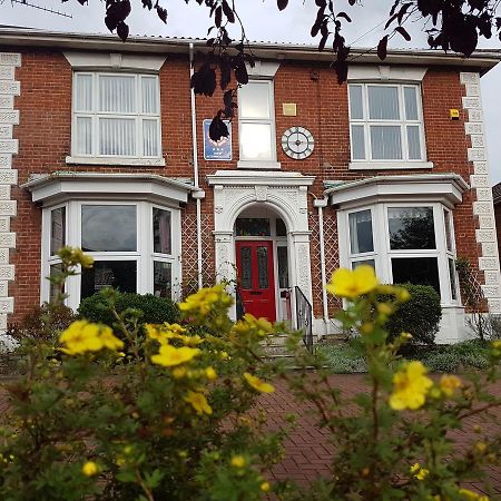 Madison House Bed & Breakfast Southampton Bagian luar foto