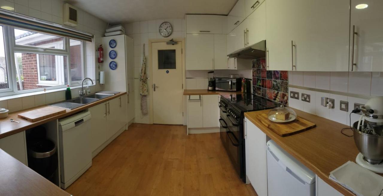 Madison House Bed & Breakfast Southampton Bagian luar foto